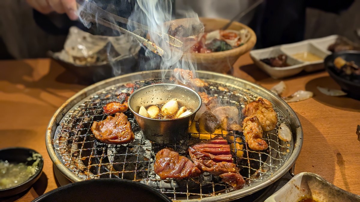 晩餐の焼肉。頑張った日のご褒美
